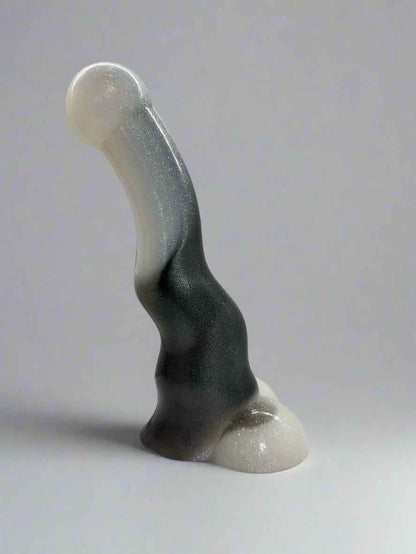 Midnight Snow Dildo - Sleek and Elegant for Maximum Comfort